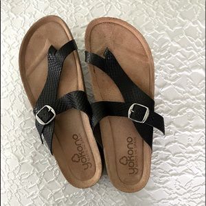 Yokono Black Leather Slip-On Slides Sandals size 8 barely worn